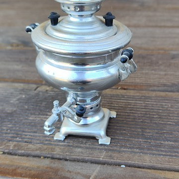 Miniatuurne samovar