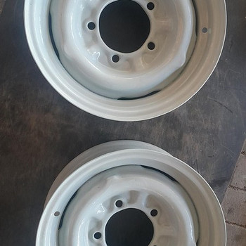 GAZ 24 veljed