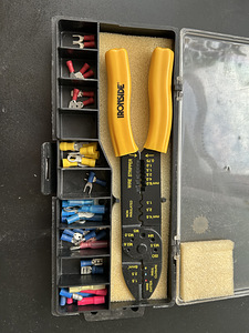 Elektritööde komplekt (2 foto / 2)