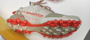 La Sportiva naiste jooksutossud (2 foto / 4)