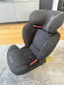 Maxi Cosi RodiFix 15-36kg (1 foto / 1)