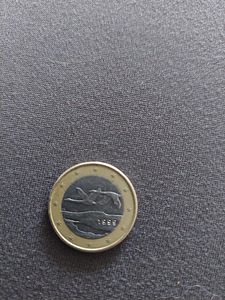 Продам монеты (3 фото из 4)
