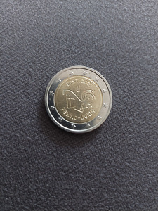 Продам монеты (4 фото из 4)