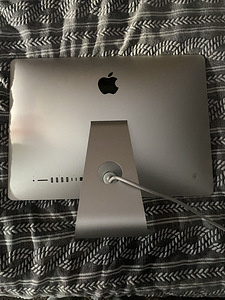 Apple iMac (2 фото из 3)