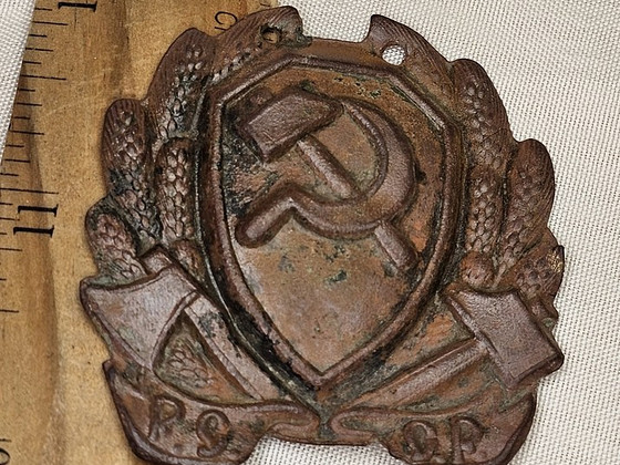 Знак железнодорожной милиции РСФСР, 1920-е годы.
