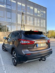 Nissan Qashqai Tekna+ Design BOSE (4 foto / 11)