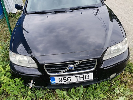 Volvo s 60. мотор 2.4 d