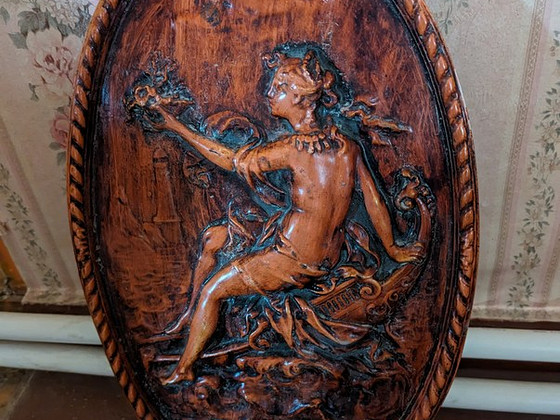 Kunst bareljeef seinale nümf