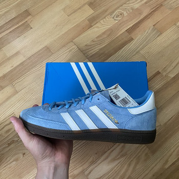 Adidas spezial, размер 44, новая коробка, немного повреждена