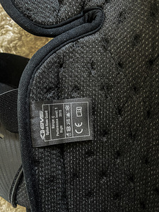 EVS Option Knee Guard (3 foto / 5)