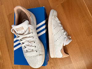 Adidas Stan Smith размер 37 (4 фото из 4)