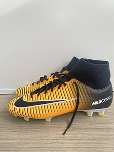 Бутсы Nike 44 размер (4 фото из 5)