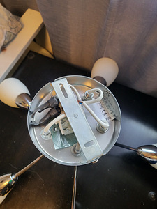 Laelamp (4 foto / 5)