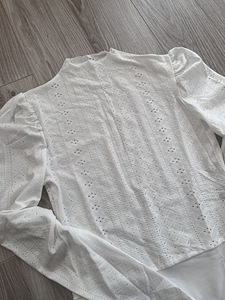 Боди (3 фото из 3)