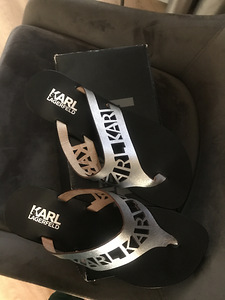 Karl Lagerfeld шлепки (3 фото из 5)