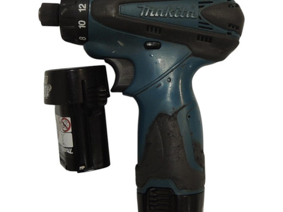 Аккумуляторная дрель Makita DF030D + ак.1,3Ач 2шт.