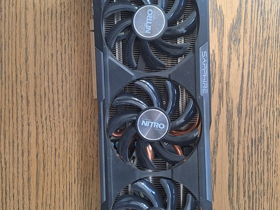 Видеокарта Sapphire Nitro R9 390 8 ГБ