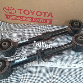 Toyota Land Cruiser 200 4871060121 4871060130 4871060131