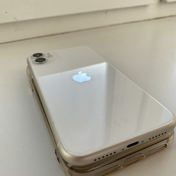 iPhone 11 128 ГБ