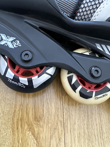 Детские роликовые коньки k2 SK8 Hero X, размер варьируется 32–37 (2 фото из 6)