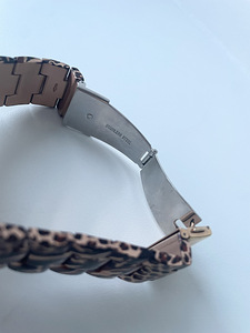 Часы Guess (6 фото из 6)