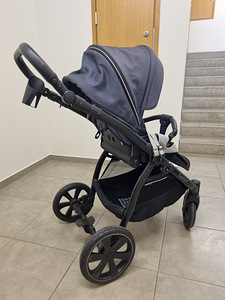 Коляска 2в1 (2 фото из 5)