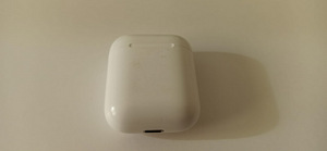 Apple Airpods 2 Gen, Case, Original (2 фото из 3)