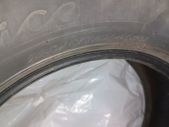 225/65 r17