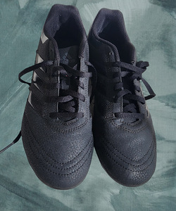Adidase saapad (2 foto / 5)