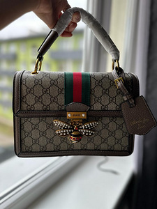 Сумка/кошелек Gucci (4 фото из 7)
