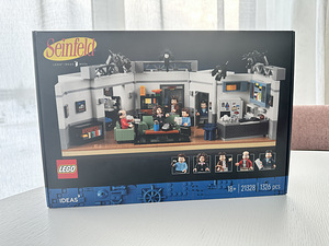 Lego Ideas Seinfeld 21328 (1 foto / 3)