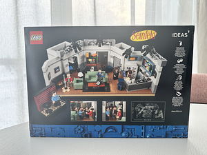 Lego Ideas Seinfeld 21328 (2 foto / 3)