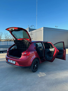 SEAT Ibiza 1.2 77kW (3 foto / 12)