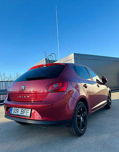 SEAT Ibiza 1.2 77kW (9 foto / 12)