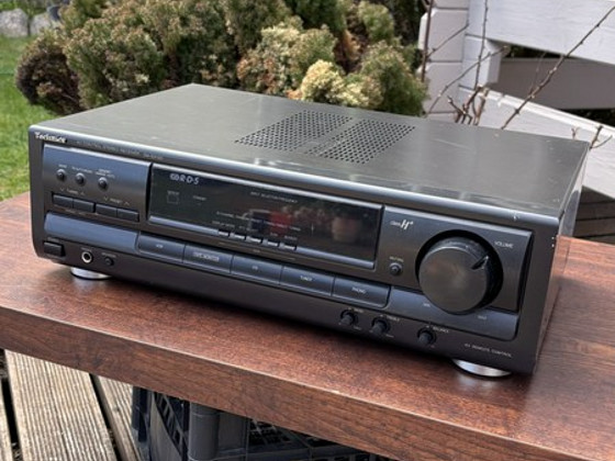 Ressiiver Technics SA-EX120