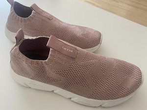 Geox 36 (2 foto / 2)