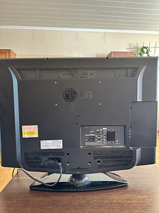 Television LG 32LG2000 32-tolline HD-valmis teler (2 foto / 4)
