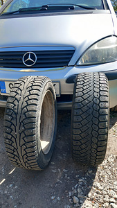 Продам шины (2 фото из 3)