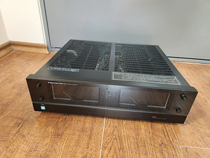 Proton D-1200 Dual Mono Power Amplifier (2 foto / 4)