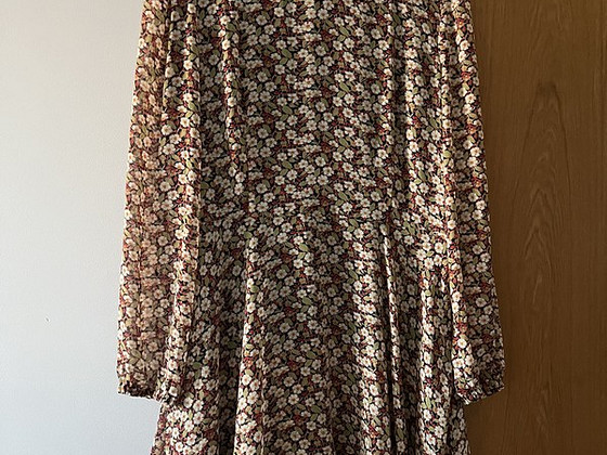 Платье esprit S L