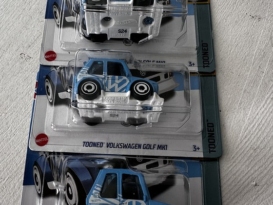 Hot Wheels TH VOLKSWAGEN GOLF MK1