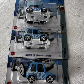Hot Wheels TH VOLKSWAGEN GOLF MK1