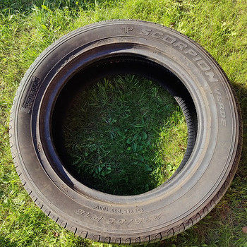 Suverehvid Pirelli 235/55/R18