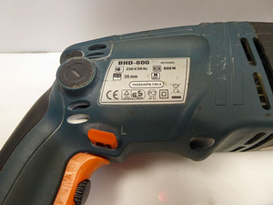 Перфоратор Bort BHD800 + ящик (4 фото из 6)