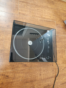 Thorens TD105 MK II 2-Speed Belt-Drive Turntable (5 foto / 5)