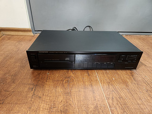 Проигрыватель компакт-дисков Kenwood DP-47 (2 фото из 3)