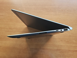 Ультрабук Samsung NP900X3C-A03SE (7 фото из 7)