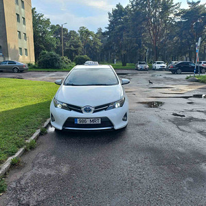Дешевый прокат автомобилей Wolt Bolt Courier (3 фото из 3)
