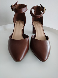 Кожаные туфли CARNABY, р.38 (5 фото из 7)