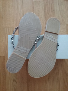 Tamaris новые сандали (3 фото из 3)
